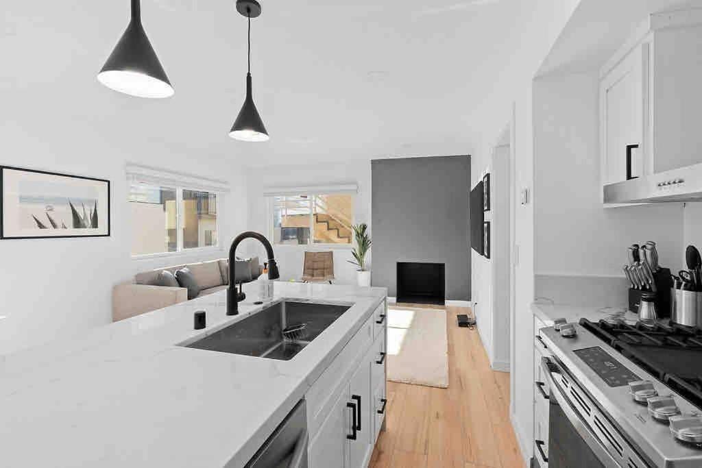 Brand New Ocean-View Beach Home Steps To The Sand! Manhattan Beach Esterno foto